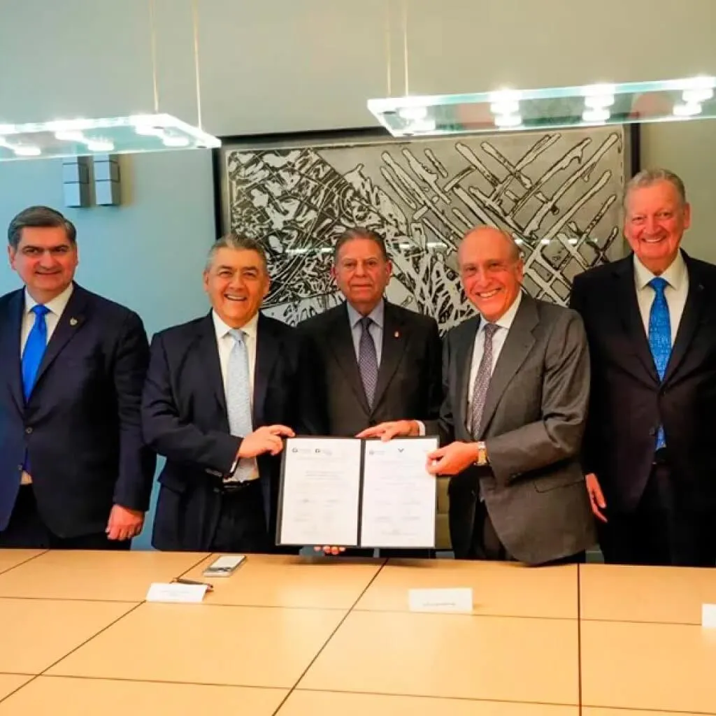 Tec promotes global health innovation with new center in Spain