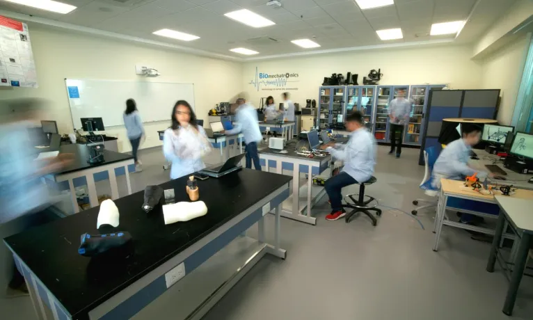 Biomechatronics Laboratory, Campus Guadalajara  