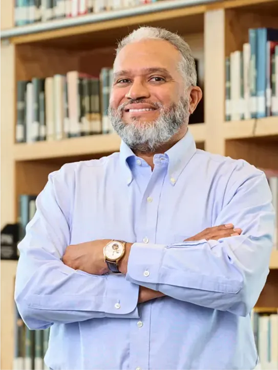 Dean of the School of Engineering and Sciences