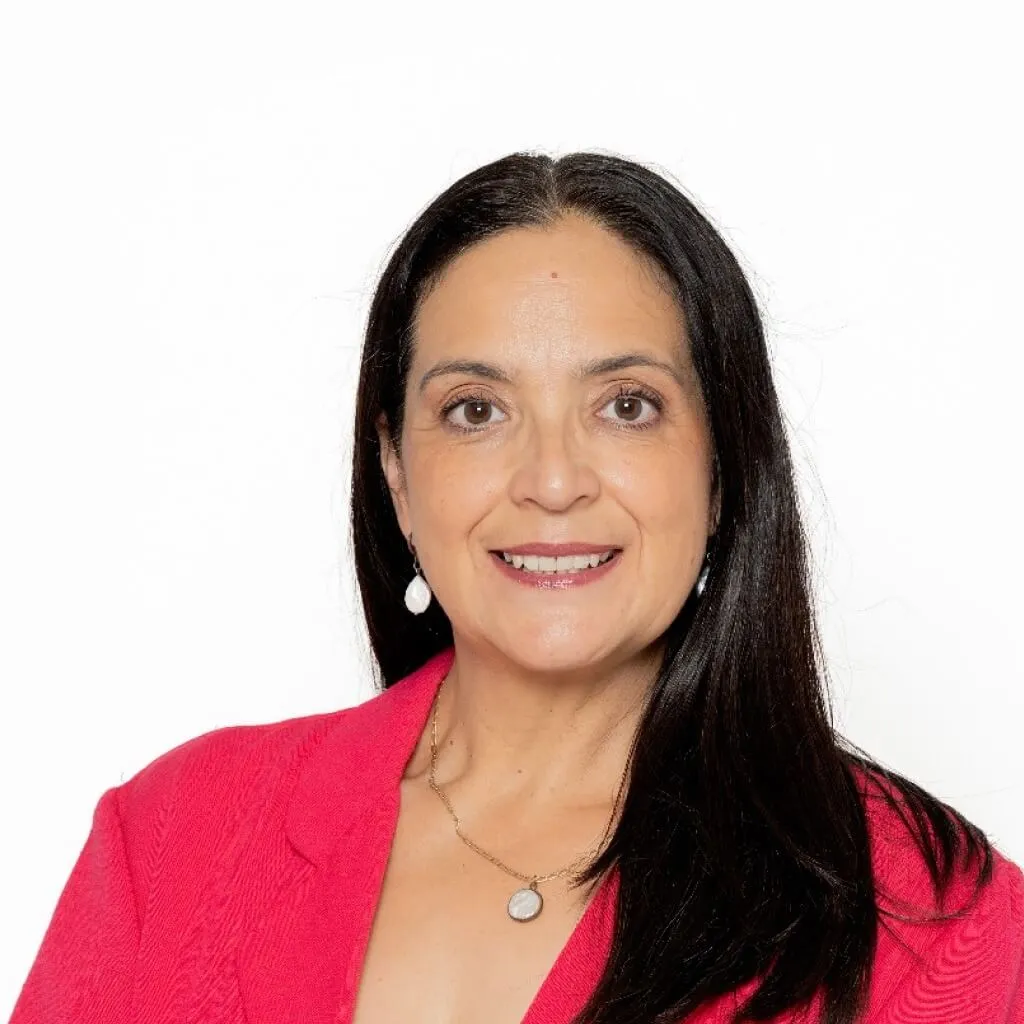 Elizabeth Mena, Ingenia TEC